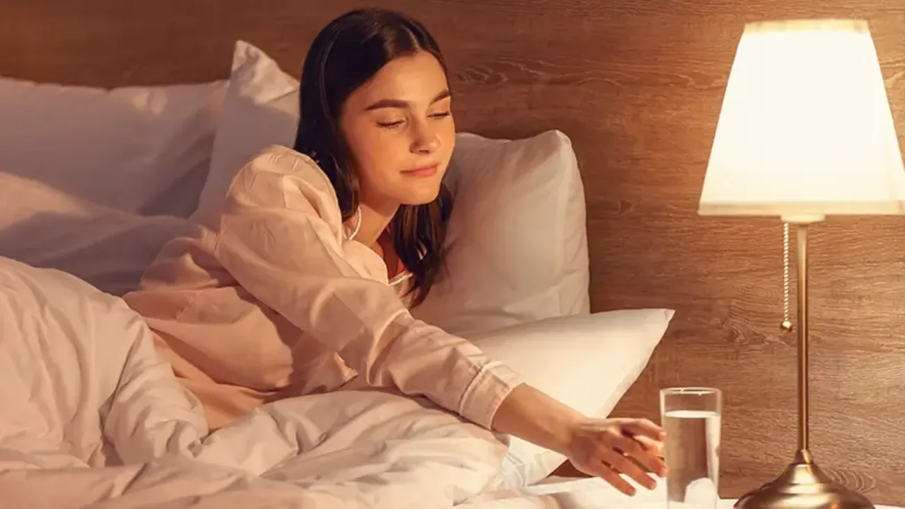 Acqua_3_796x448 - Bere prima di dormire benefici